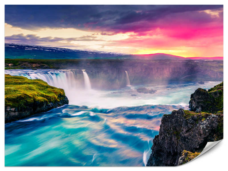 Fototapeta Wodospad Godafoss o Zachodzie Słońca 200x140cm 985923